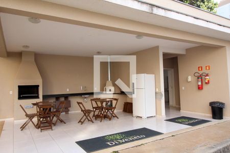 Apartamento para alugar com 50m², 2 quartos e 1 vagaÁrea comum - Churrasqueira