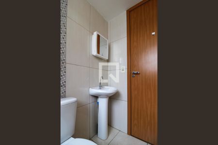 Apartamento para alugar com 47m², 2 quartos e 1 vaga Apartamento para alugar com 47m², 2 quartos e 1 vagaBanheiro