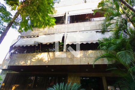 Apartamento à venda com 349m², 5 quartos e 3 vagasFachada