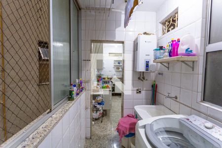 Apartamento à venda com 123m², 3 quartos e 1 vagaÁrea de Serviço