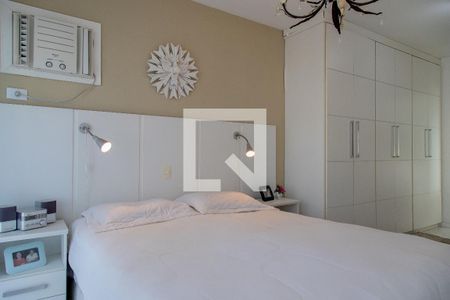 Casa de condomínio à venda com 257m², 4 quartos e 3 vagasSuíte 4