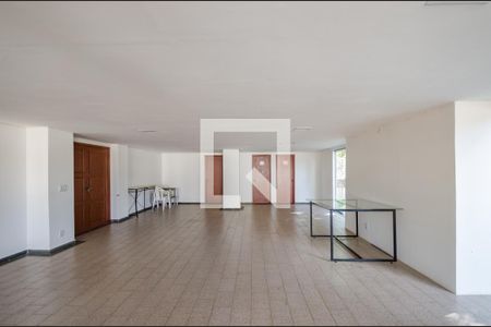 Apartamento para alugar com 115m², 3 quartos e 2 vagasSalão de Festas