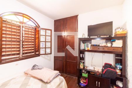 Casa à venda com 245m², 3 quartos e 3 vagas Casa à venda com 245m², 3 quartos e 3 vagasQuarto 2