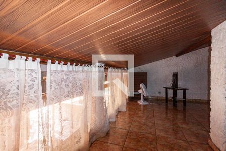 Casa à venda com 245m², 3 quartos e 3 vagas Casa à venda com 245m², 3 quartos e 3 vagassótao