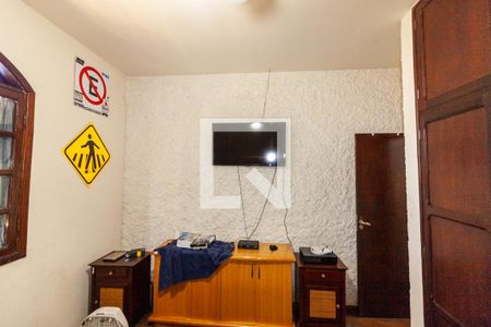 Casa à venda com 245m², 3 quartos e 3 vagas Casa à venda com 245m², 3 quartos e 3 vagasQuarto 3