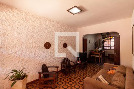 Sala de casa à venda com 3 quartos, 245m² em Ouro Preto, Belo Horizonte