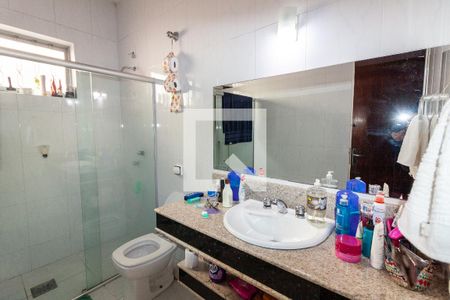 Casa à venda com 245m², 3 quartos e 3 vagas Casa à venda com 245m², 3 quartos e 3 vagasBanheiro 1