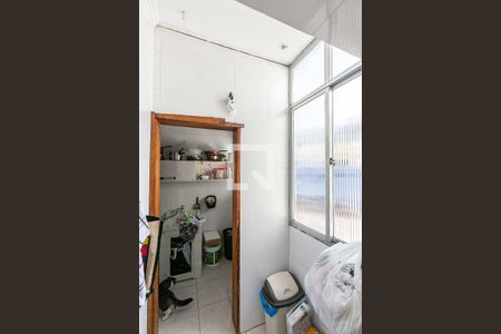 Apartamento à venda com 93m², 3 quartos e sem vagaCozinha e Área de Serviço