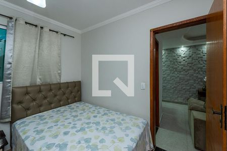 Quarto 1 de casa de condomínio para alugar com 2 quartos, 80m² em Letícia, Belo Horizonte