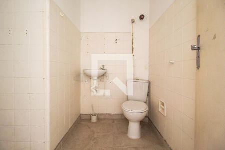 Casa à venda com 140m², 2 quartos e 2 vagas Casa à venda com 140m², 2 quartos e 2 vagasBanheiro