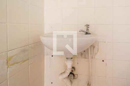 Casa à venda com 140m², 2 quartos e 2 vagas Casa à venda com 140m², 2 quartos e 2 vagasBanheiro