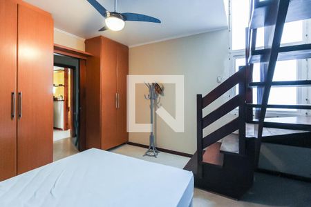 Casa à venda com 430m², 3 quartos e 3 vagas Casa à venda com 430m², 3 quartos e 3 vagasQuarto 1