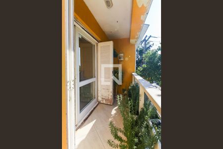 Sacada da sala 1 de casa à venda com 3 quartos, 430m² em Sarandi, Porto Alegre