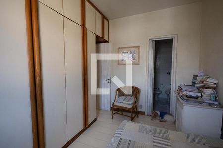 Apartamento à venda com 195m², 5 quartos e 2 vagasQuarto 3