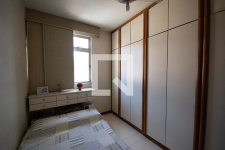 Apartamento à venda com 195m², 5 quartos e 2 vagasQuarto 3