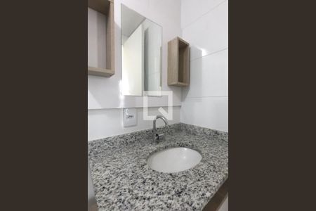 Apartamento para alugar com 65m², 2 quartos e 1 vagaBanheiro