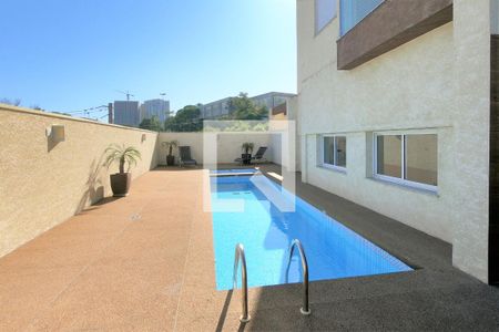 Apartamento para alugar com 65m², 2 quartos e 1 vagaÁrea comum - Piscina