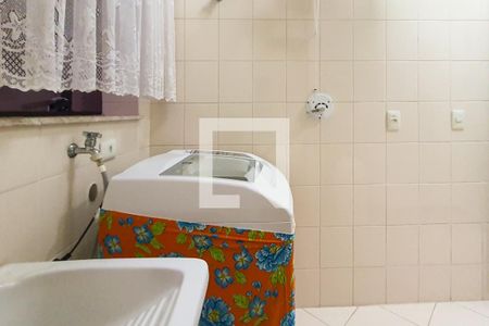 Apartamento para alugar com 163m², 4 quartos e 2 vagas Apartamento para alugar com 163m², 4 quartos e 2 vagasLavanderia