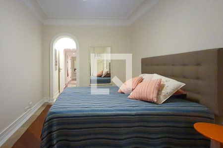 Apartamento para alugar com 163m², 4 quartos e 2 vagas Apartamento para alugar com 163m², 4 quartos e 2 vagasQuarto 1 c/ Varanda p/ Sala