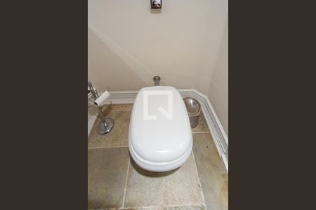 Apartamento para alugar com 163m², 4 quartos e 2 vagas Apartamento para alugar com 163m², 4 quartos e 2 vagasBanheiro 1