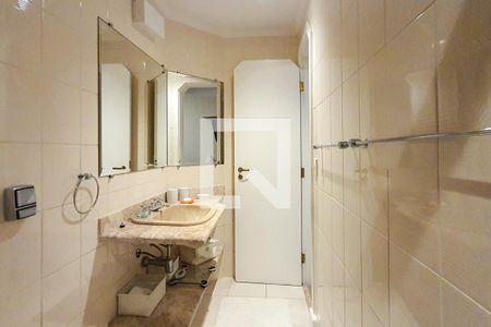 Apartamento para alugar com 163m², 4 quartos e 2 vagas Apartamento para alugar com 163m², 4 quartos e 2 vagasQuarto 1 - Suíte
