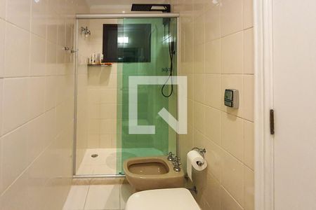 Apartamento para alugar com 163m², 4 quartos e 2 vagas Apartamento para alugar com 163m², 4 quartos e 2 vagasQuarto 3 - Suíte