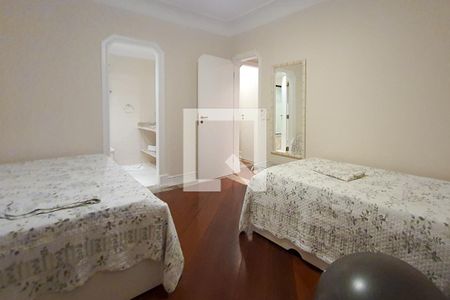 Apartamento para alugar com 163m², 4 quartos e 2 vagas Apartamento para alugar com 163m², 4 quartos e 2 vagasQuarto 2