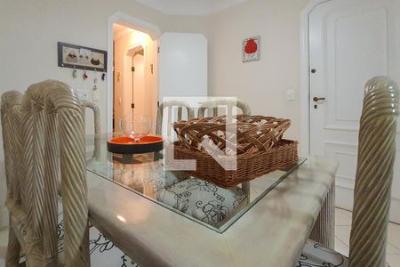 Apartamento para alugar com 163m², 4 quartos e 2 vagas Apartamento para alugar com 163m², 4 quartos e 2 vagasSala de Jantar 1