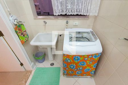 Apartamento para alugar com 163m², 4 quartos e 2 vagas Apartamento para alugar com 163m², 4 quartos e 2 vagasLavanderia