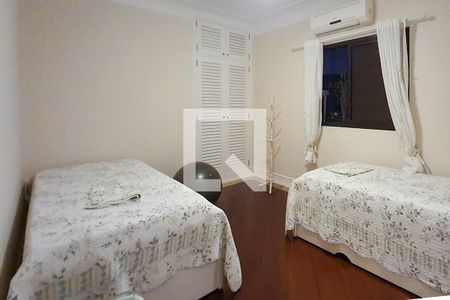 Apartamento para alugar com 163m², 4 quartos e 2 vagas Apartamento para alugar com 163m², 4 quartos e 2 vagasQuarto 2