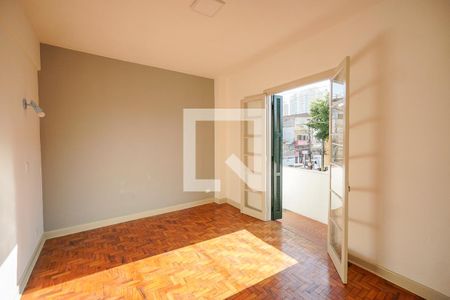 Quarto e sala de kitnet/studio para alugar com 1 quarto, 38m² em Pari, São Paulo