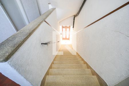 Studio para alugar com 38m², 1 quarto e sem vagaEscada