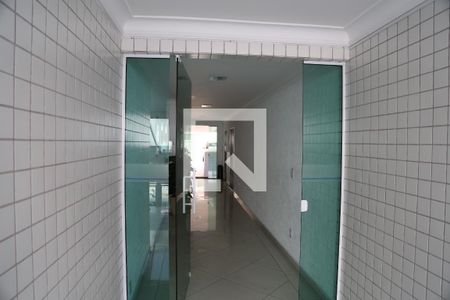 Apartamento para alugar com 60m², 2 quartos e 1 vagaEntrada