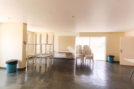 Apartamento à venda com 75m², 2 quartos e 1 vagaÁrea comum - Salão de festas