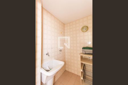 Apartamento à venda com 75m², 2 quartos e 1 vagaÁrea de Serviço