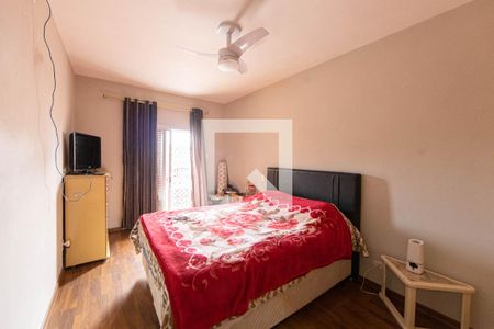 Casa à venda com 272m², 3 quartos e 3 vagas Casa à venda com 272m², 3 quartos e 3 vagasQuarto 2