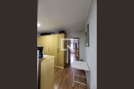 Corredor de casa à venda com 3 quartos, 272m² em Vila Carrão, São Paulo