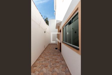 Casa de condomínio para alugar com 62m², 2 quartos e 1 vaga Casa de condomínio para alugar com 62m², 2 quartos e 1 vagaÁrea Externa