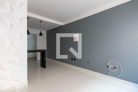 Sala de casa de condomínio para alugar com 2 quartos, 62m² em Itaquera, São Paulo