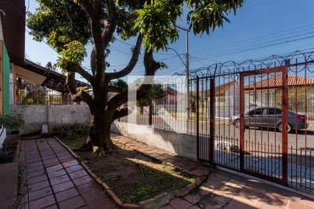 Pátio de casa à venda com 2 quartos, 80m² em Sarandi, Porto Alegre