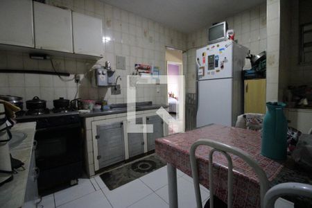 Apartamento à venda com 70m², 2 quartos e sem vagaCozinha
