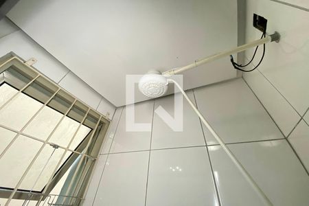 Chuveiro do Banheiro de kitnet/studio à venda com 1 quarto, 30m² em Centro, São Leopoldo