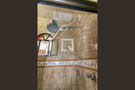 Casa à venda com 300m², 3 quartos e 4 vagasBanheiro