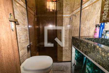 Casa à venda com 300m², 3 quartos e 4 vagasBanheiro