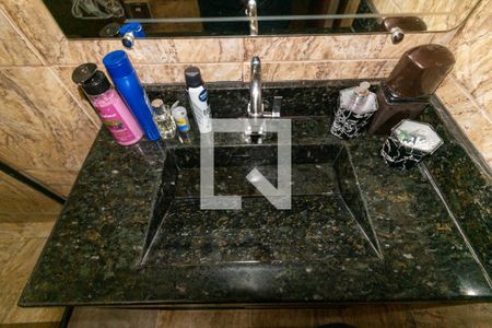 Casa à venda com 300m², 3 quartos e 4 vagasBanheiro