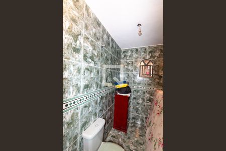 Casa à venda com 300m², 3 quartos e 4 vagasBanheiro da Suíte