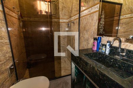 Casa à venda com 300m², 3 quartos e 4 vagasBanheiro