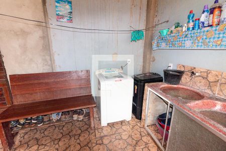 Casa à venda com 300m², 3 quartos e 4 vagasQuintal