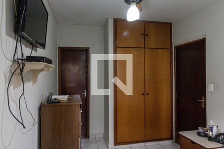 Suíte de apartamento para alugar com 2 quartos, 74m² em Vila Amelia, Ribeirão Preto