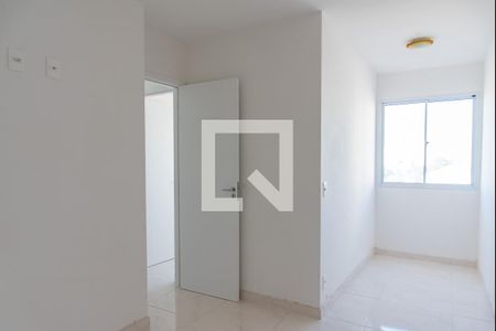 Apartamento para alugar com 37m², 2 quartos e 1 vagaQuarto 2
